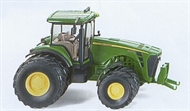Traktor John Deere 8530