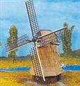 232250